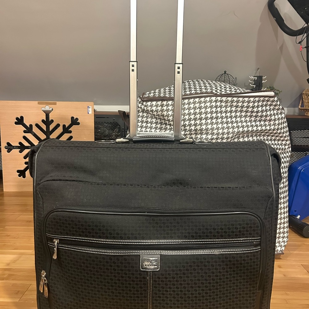 Men's Black Travel Bag